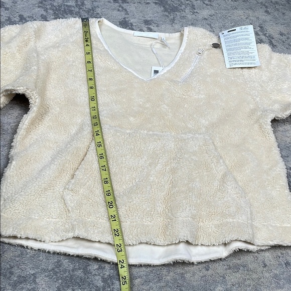 NWT Helmut Lang Shaggy Fleece V Neck Sweater Cream Oversized Faux Fur Sz L - Picture 11 of 16